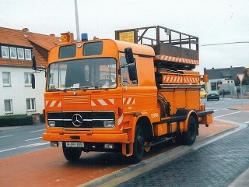 MB-LP-orange-Weddy-121004-1