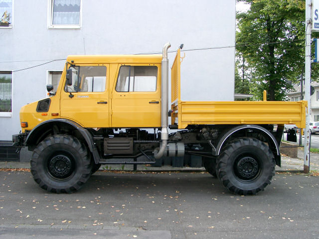 MB-Unimog-U-5000-gelb-Schimana-270906-03.jpg - Piet Schimana