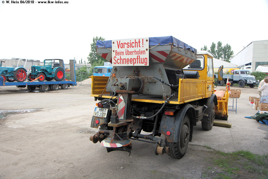 MB-Unimog-gelb-220610-05.jpg