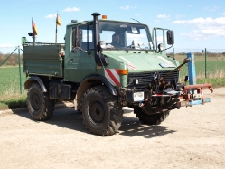 MB-Unimog-JThiele-020410