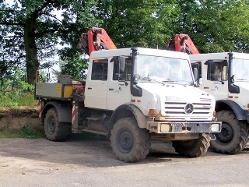 MB-Unimog-U-4000-RWE-vNispen-230307-01