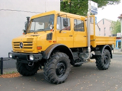 MB-Unimog-U-5000-gelb-Schimana-270906-02