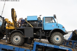 MB-Unimog-blau-090510-06
