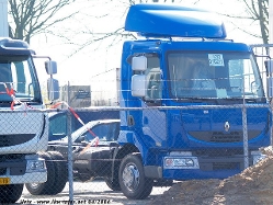 Renault-Midlum-II-180-blau-090406-02