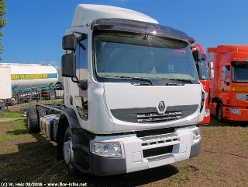 Renault-Premium-Distribution-weiss-190806-01