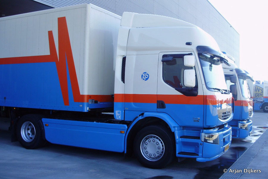 Renault-Premium-Route-320-TSS-ADijkers-020511-01.jpg - Renault Premium Route 320