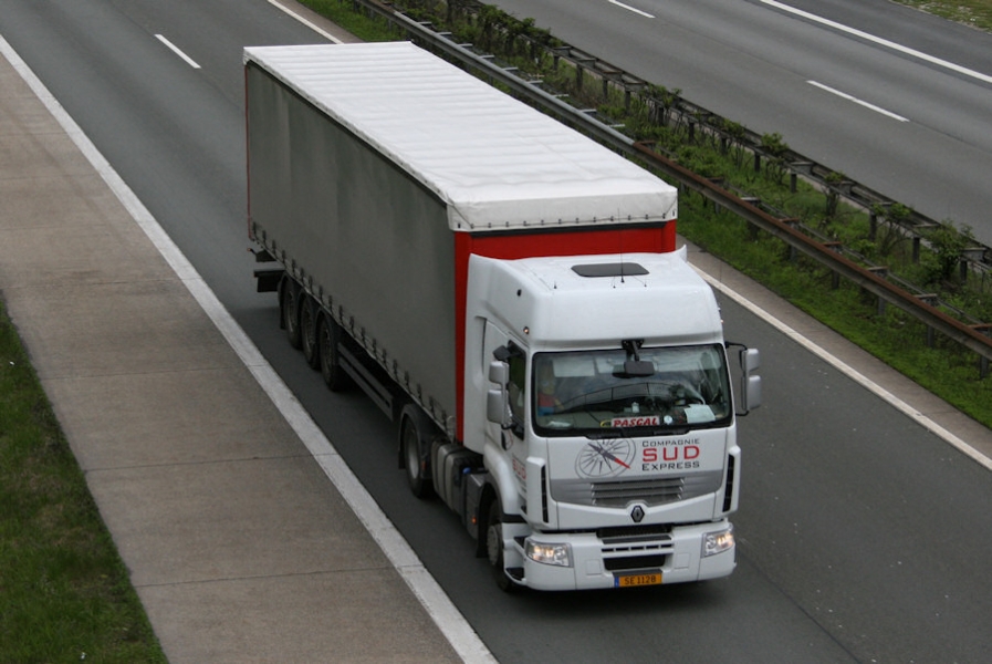 Renault-Premium-Route-SUD-Bornscheuer-280910-01.jpg - Renault Premium Route René Bornscheuer