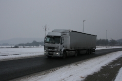 Renault-Premium-Route-450-weiss-Bornscheuer-280910-01