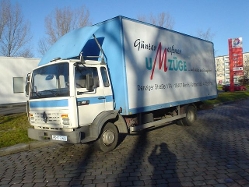 Renault-S-140-Werblow-311205-01