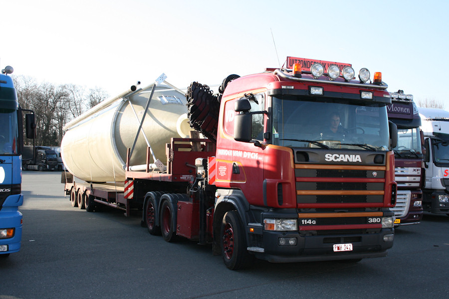 Scania-114-G-380-van-Dyck-Bornscheuer-280910-01.jpg - Scania 114 G 380René Bornscheuer