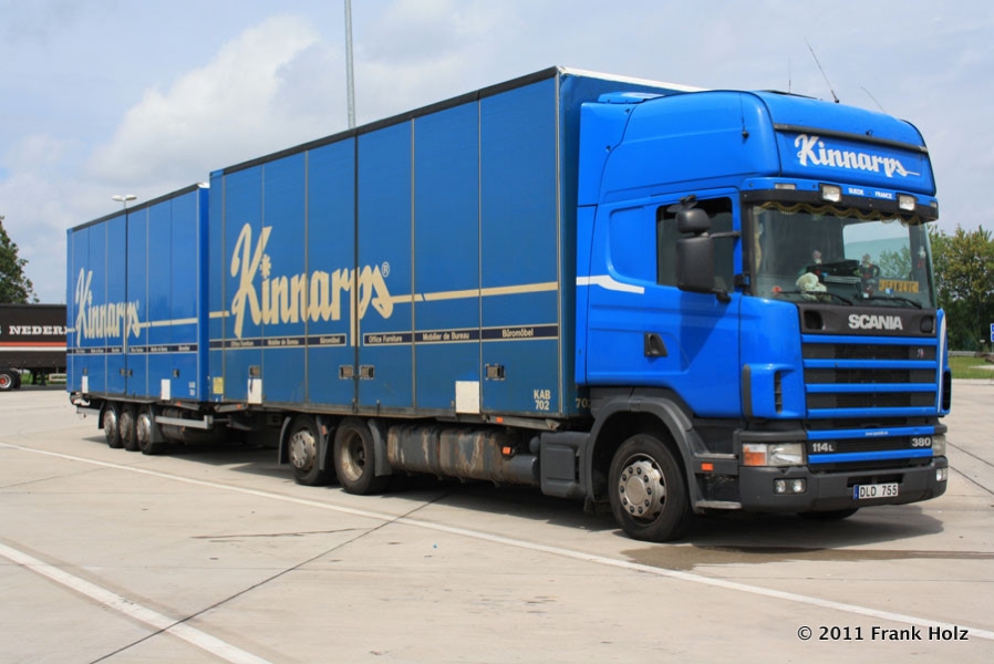 Scania-114-L-380-Kinnarps-Holz-090711-02.jpg - Scania 114 L 380
