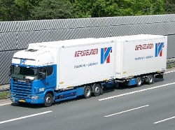 Scania-114-L-380-Versteijnent-Willann-290404-1-NL