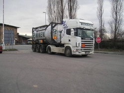 Scania-164-L-580-TACONTSZ-Rinnen-Reck-140304-1