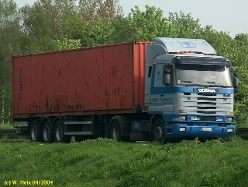 Scania-113-M-380-blau-grau-270404-1-B