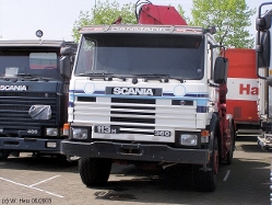 Scania-113-H-360-SZM+Kran-weiss