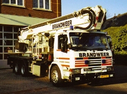 Scania-93-H-280-FW-NL-Kleinrensing-020208-01