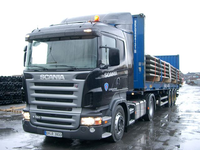 Scania-R-380-schwarz-Schimana-220105-06.jpg - Scania R 380Piet Schimana