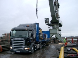 Scania-R-380-schwarz-Schimana-220105-03