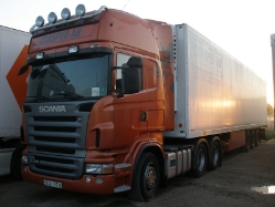 Scania-R-420-Carsped-Holz-020709-01
