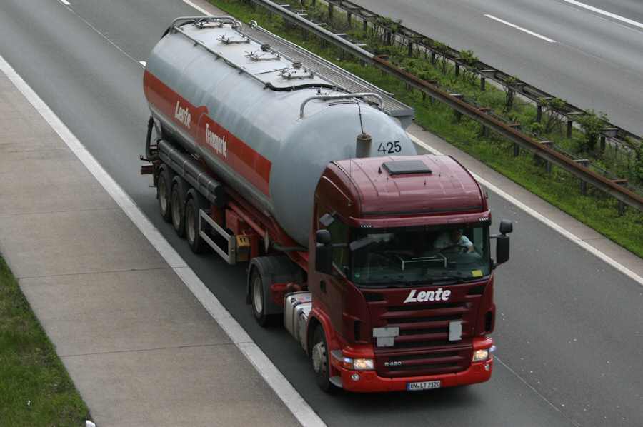 Scania-R-420-Lente-Bornscheuer-061010-01.jpg - Scania R 420René Bornscheuer