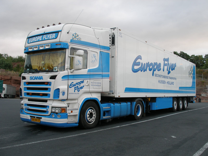 Scania-R-500-Europe-Flyer-Holz-260808-01.jpg - Scania R 500Frank Holz