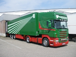 Scania-R-500-Korff-Holz-040608-01