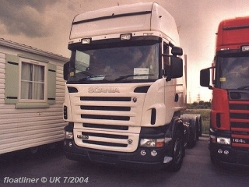 Scania-R-580-weiss-Brock-200904-2