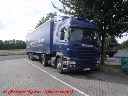 Scania-R-II-400-blau-Koster-141210-01