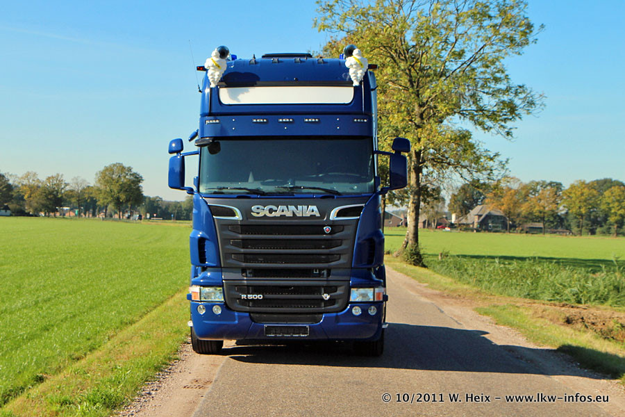 Scania-R-II-500-blau-151011-018.JPG - Scania R 500