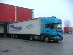 Scania-R-Kiesenebner-Posern-140409-01