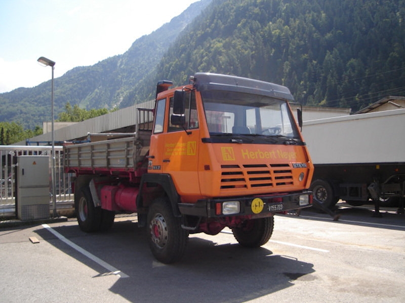 Steyr-orange-KDijkers-211208-03.jpg - Steyr - Foto: Koen Dijkers