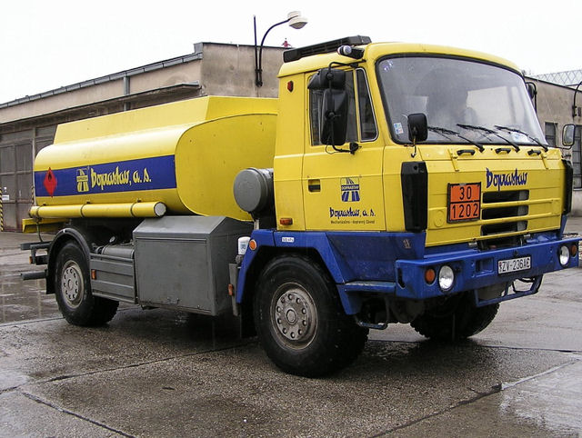 Tatra-T-815-4x4-Hlavac-260507-05.jpg - Tatra T 815
