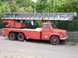 Tatra-T-148-6x6+Metz-DL-44-Hlavac-260507-02