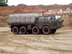 Tatra-T-813-Militaer-Hlavac-080705-01
