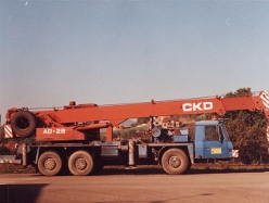 Tatra-T-815+AD-28-Hlavac-260507-02