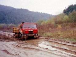 Tatra-T-815-6x6-rot-Hlavac-040306-03