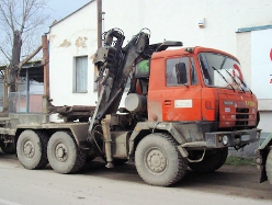 Tatra-T-815-6x6-rot-Hlavac-230508-02