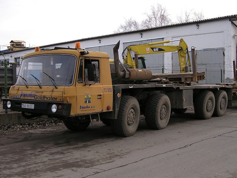Tatra-T-815-8x8-gelb-Hlavac-230508-01.jpg - Tatra T 815