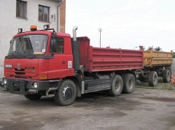 Tatra-T-815-Ternno1-rot-Hlavac-270706-01