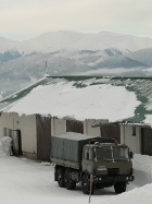 Tatra-T-815-im-Schnee-Hlavac-040306-02-H