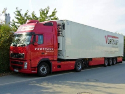 Volvo-FH-440-Vortkamp-Voss-070207-01