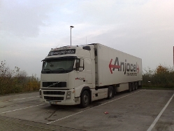 Volvo-FH-480-Anjocel-Lynen-100409-01