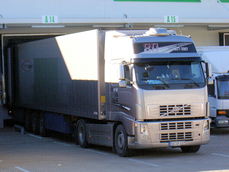 Volvo-FH-silber-Szy-140708-01.jpg - Volvo FHTruckerJack