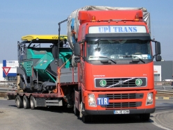 Volvo-FH-440-UPI-Trans-Mihai-130409-01