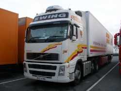 Volvo-FH-480-Ewing-Holz-020709-01