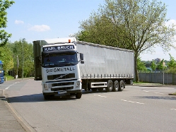 Volvo-FH-Bruch-Szy-150708-01