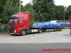 Volvo-FH-440-rot-Brock-220810-01
