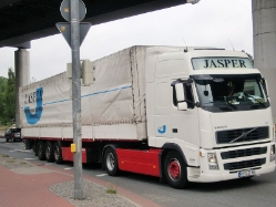 Volvo-FH-Jasper-DS-201209-01