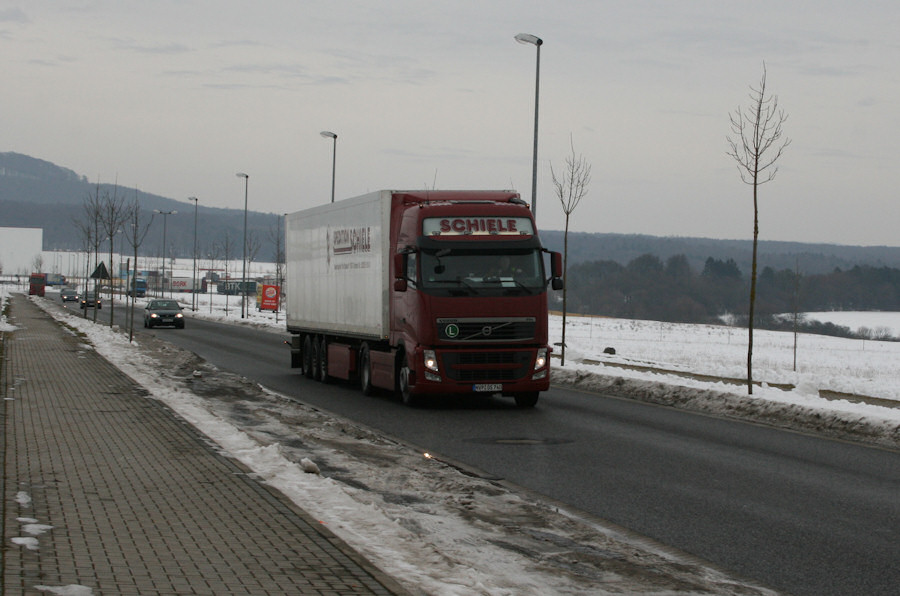 Volvo-FH-II-460-Schiele-Bornscheuer-280910-01.jpg - Volvo FH 460René Bornscheuer