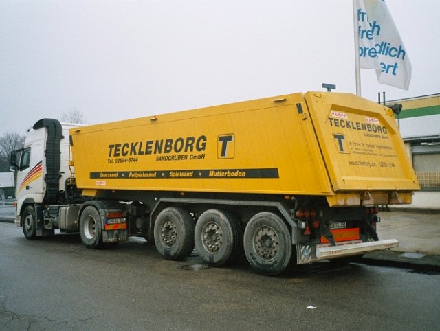 Volvo-FH12-420-KISZ-Latussek-Uhl-120204-2.jpg - Volvo FH12 420